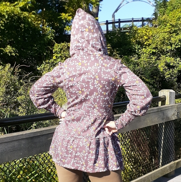 Tiered Hoodie Tunic - Picture 6 of 14